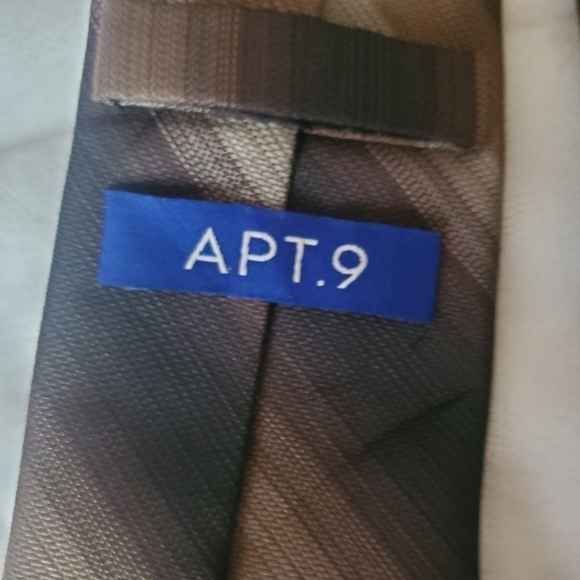 Apt. 9 Tie - Picture 2 of 3